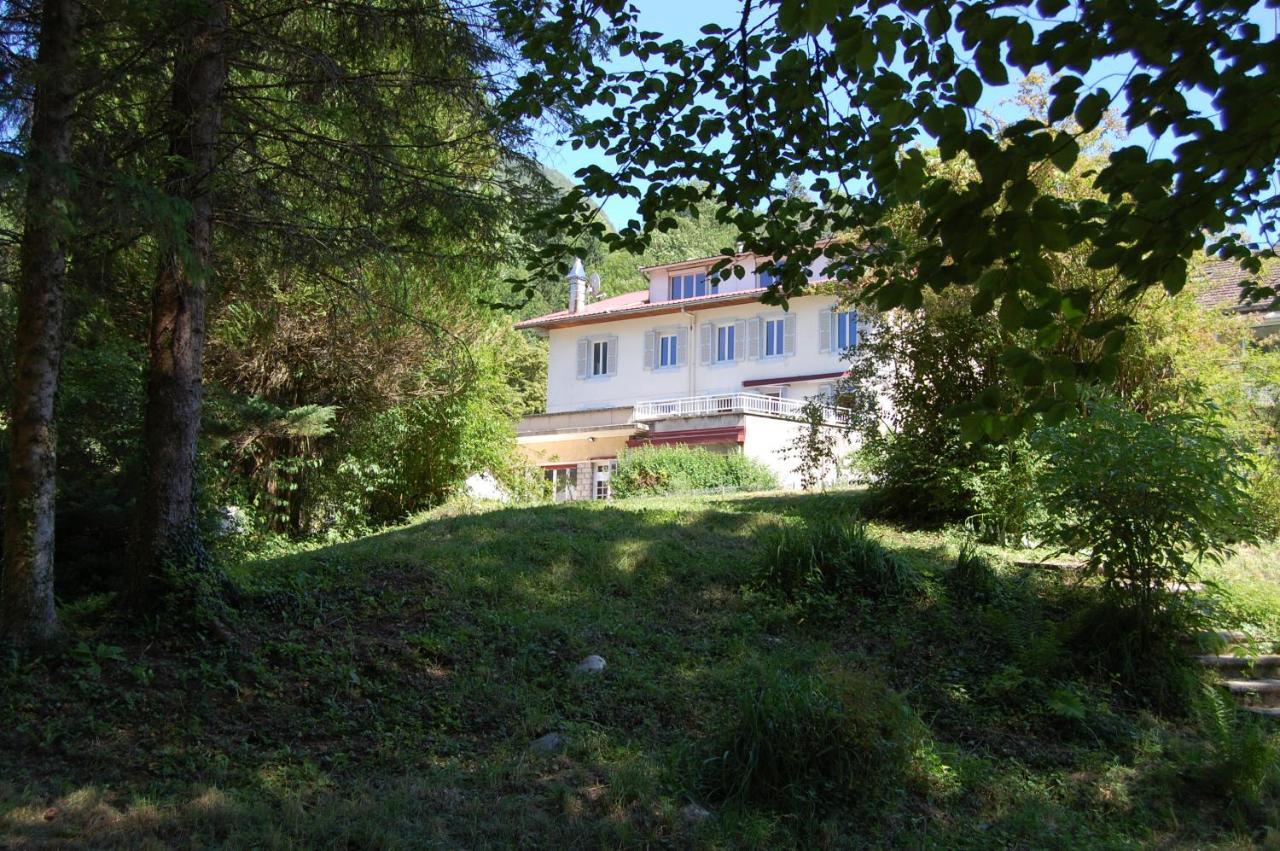 Joly Saint Sauveur Bed & Breakfast Villard-Saint-Sauveur Exterior photo