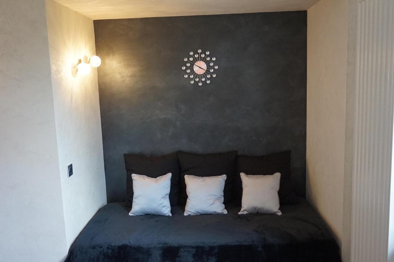 Joly Saint Sauveur Bed & Breakfast Villard-Saint-Sauveur Exterior photo