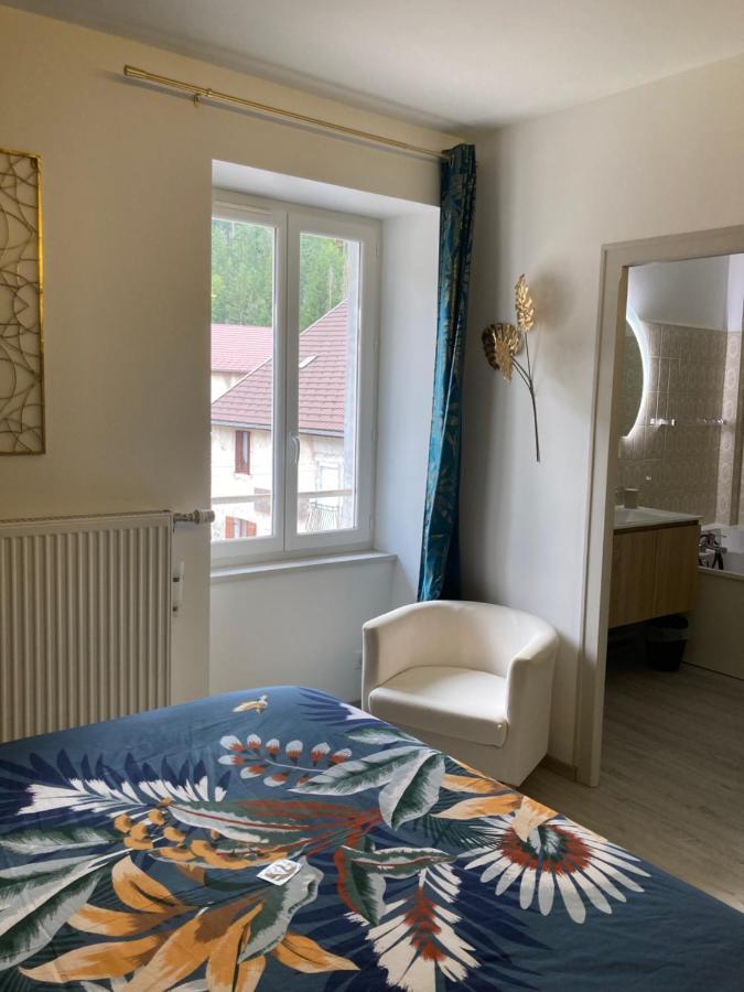 Joly Saint Sauveur Bed & Breakfast Villard-Saint-Sauveur Exterior photo